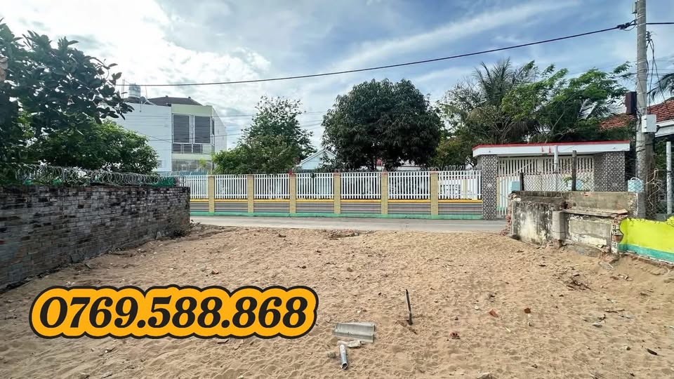 Đất thổ cư Vạn Lương 119m² giá 900 triệu - Mặt tiền rộng 11,5m gần chợ!