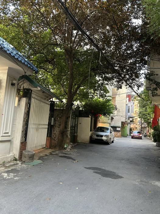 Nhà phố 5 tầng đường Nguyễn Chính Tân Mai 50m² giá 7.5 tỷ - Sẵn sàng ở ngay đón Tết!