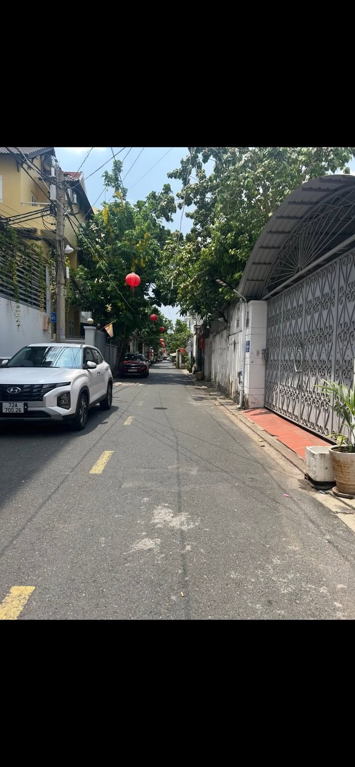 Nhà 5 tầng mặt tiền khu Bàn Cờ Quận 2 - Giá chỉ 7.2 tỷ - Sẵn sàng vào ở!