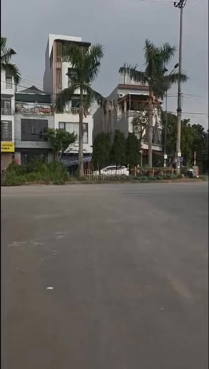 Shophouse TTTM GHẼ TÂN TRƯỜNG CG CŨ Cẩm Giàng 27m² giá 1.2 tỷ - Vị trí đắc địa, kinh doanh thuận lợi!