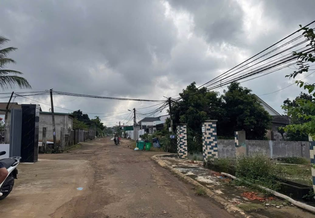 Đất thổ cư mặt tiền đường Cư Ebur, 94m² giá 1.75 tỷ - Đầu tư sinh lời tuyệt vời!