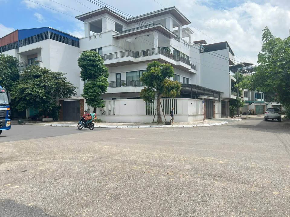 Đất nền 135 Đồng Quang 90m² giá thỏa thuận - Đầu tư tiềm năng ngay hôm nay!