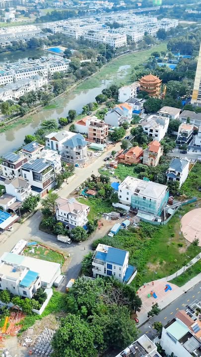 Lô đất biệt thự Phú Nhuận, Quận 2 - Diện tích 233m² - Cơ hội đầu tư lý tưởng!