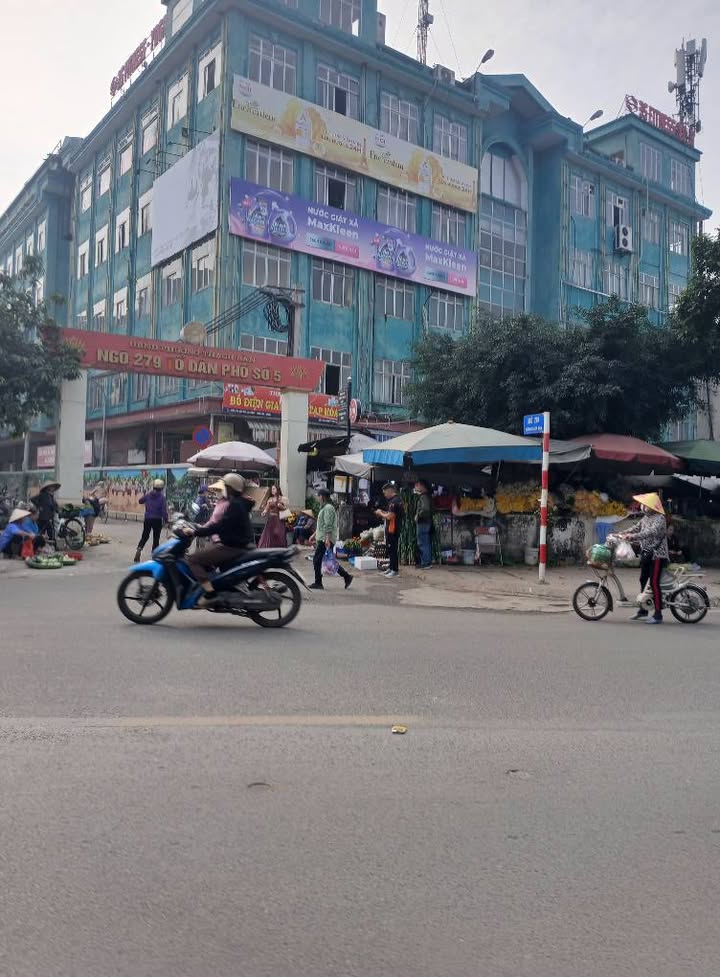 Nhà phố Thạch Bàn 58,9m² giá 10 tỷ - Đầu tư sinh lời ngay!