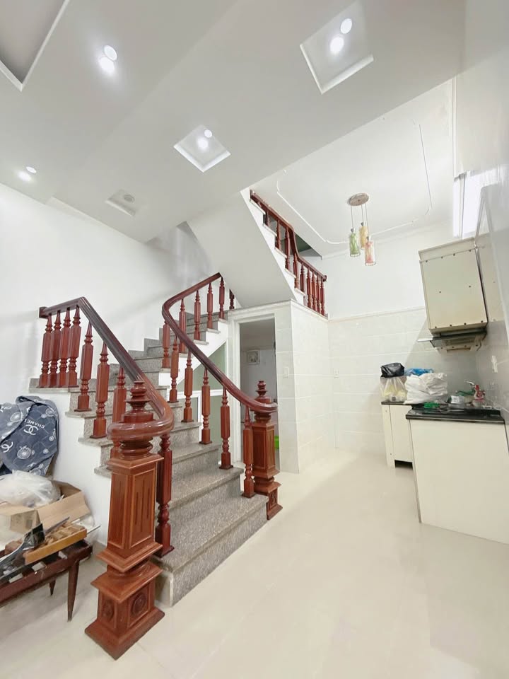 Nhà riêng Lê Chân 45m² giá 5.15 tỷ - Ô tô đỗ cửa, kinh doanh lý tưởng!
