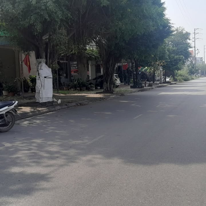 Đất Khu đô thị Đức Dương 100m² giá 1.1 tỷ - Mặt đường lớn, thuận tiện kinh doanh!