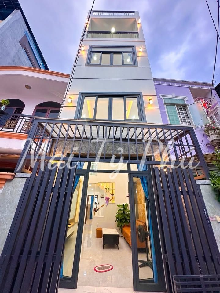 Nhà phố Hẻm 1942 Đường Huỳnh Tấn Phát, Nhà Bè 47m² giá 5.19 tỷ - Nội thất sang trọng, pháp lý rõ ràng!