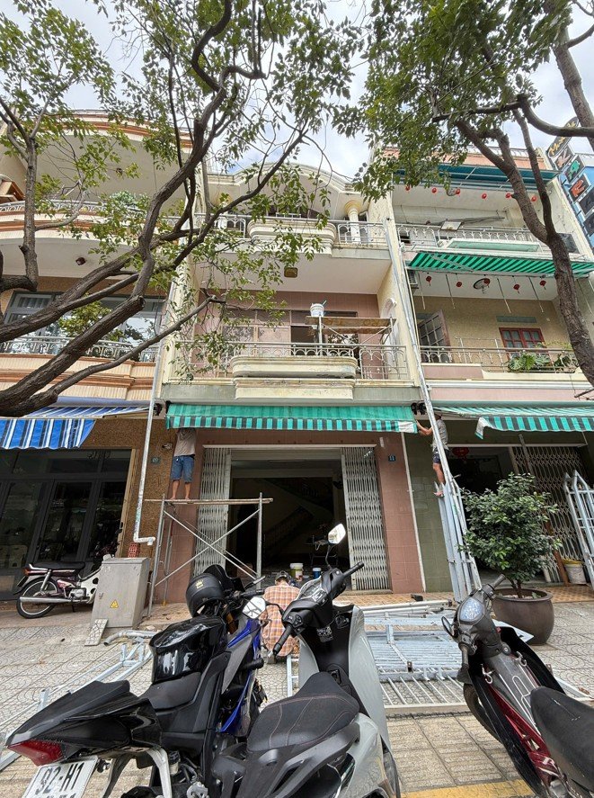 Nhà phố 3 tầng chính chủ đường An Mỹ, Đà Nẵng - Gần chợ đêm Sơn Trà chỉ 19.5 tỷ!