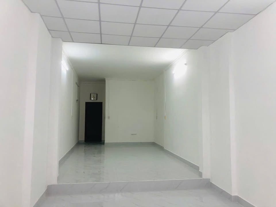 Cho thuê mặt tiền kinh doanh Đình Phong Phú Thủ Đức 72m² giá 13 triệu - Mặt tiền sầm uất, thuận tiện kinh doanh!