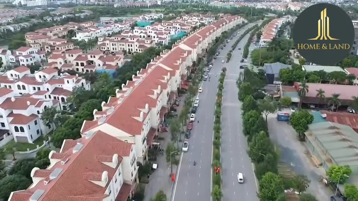 Cho thuê shophouse đường đôi Nam An Khánh 188m² - Mới tinh, thang máy sẵn!