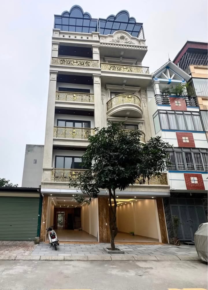 Nhà riêng phố Tân Mai 50m² giá 15 tỷ - Ô tô vào nhà, Gara tiện lợi!