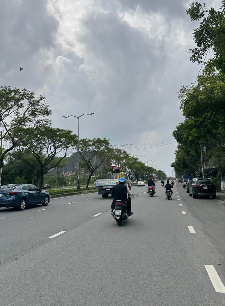 Mặt tiền FrontHouse Nguyễn Đức Thiệu, Cẩm Lệ 100m² giá 5 tỷ - Đầu tư sinh lời ngay!