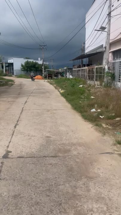 Đất nền Phan Rí Thành 108m² giá thỏa thuận - Gần chợ, trường học và đường lớn!