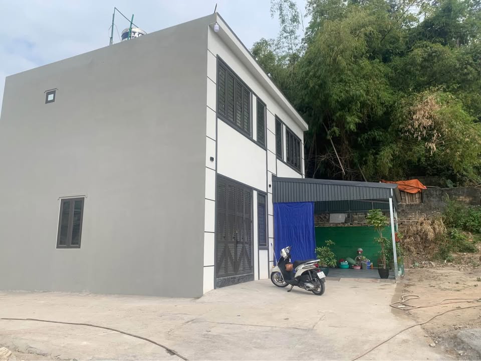 Bán nhà 2 tầng ngõ 20 đường Cao Xanh, Hạ Long 51m² - Vị trí đắc địa, sổ đỏ chính chủ!