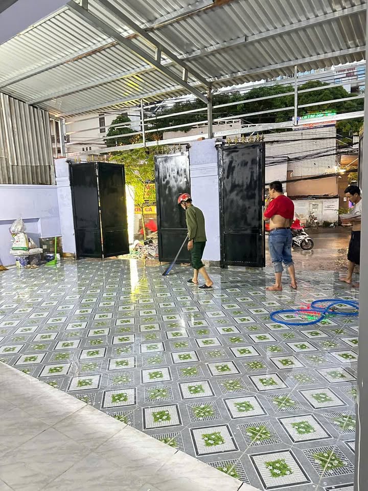 Nhà mặt tiền Mã Lò, Bình Trị Đông 270m² giá 35 triệu - Không gian kinh doanh lý tưởng!