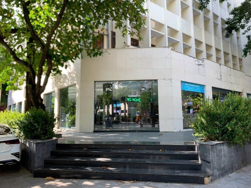 Nhà mặt phố Giang Văn Minh, Ba Đình, 50m² giá 70 triệu - Kinh doanh lý tưởng!