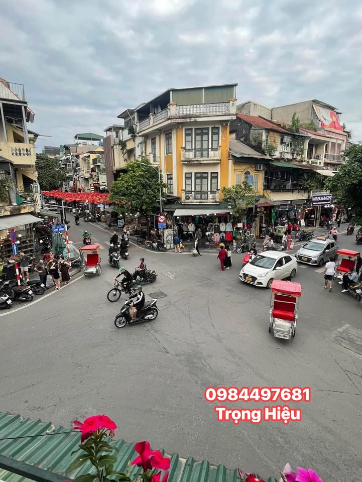 Mặt bằng kinh doanh cho thuê Phố Cổ Hàng Điếu 30m² giá 12 triệu - Vị trí đắc địa, sẵn sàng hoạt động!