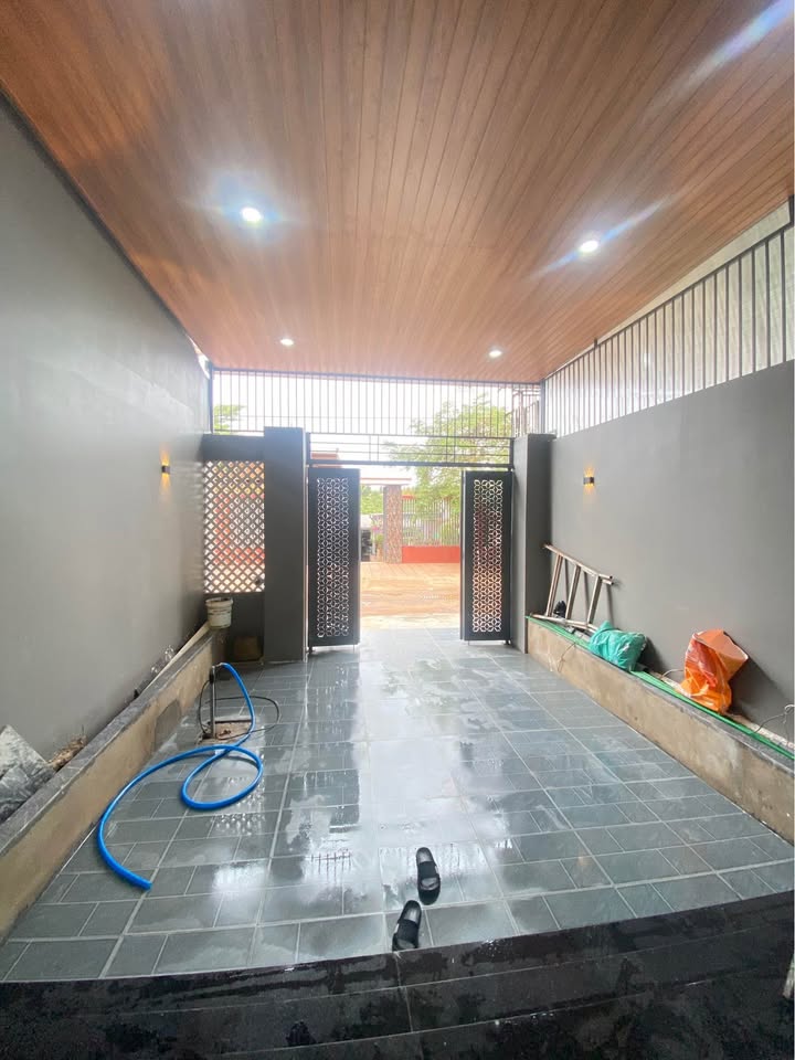 Nhà Hẻm 274 Lê Duẩn, Pleiku 180m² giá 2.09 tỷ - Vị trí trung tâm tiện ích!