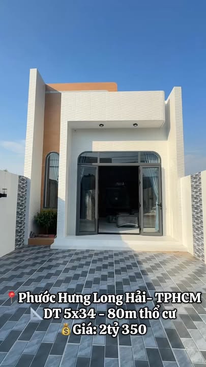Nhà đẹp Phước Hưng, Long Hải 80m² giá 2.35 tỷ - Gần chợ và trường học!