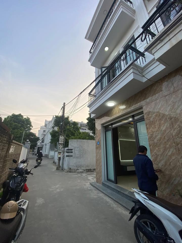 Nhà 3 tầng góc 47.2m² tại thị trấn An Dương, Hải Phòng - Chính chủ, giá 2.7 tỷ