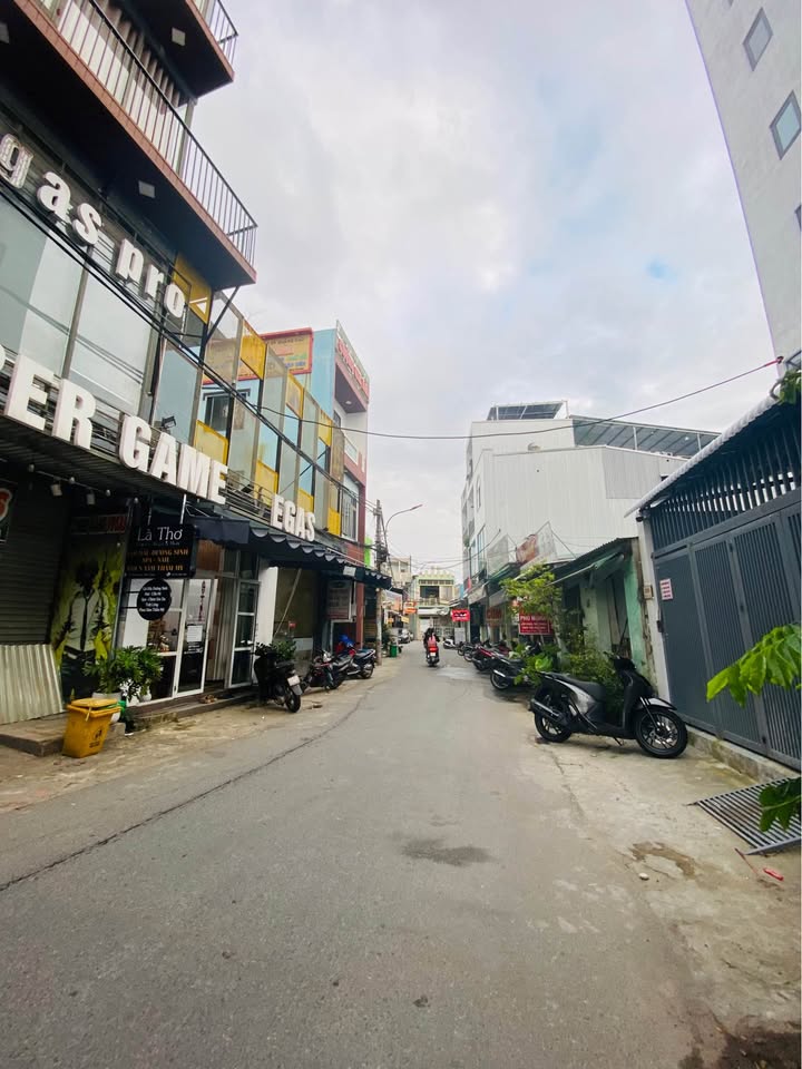 Dãy trọ 28 phòng Hòa Khánh 140m² giá 10 tỷ - Dòng tiền ngay lập tức!