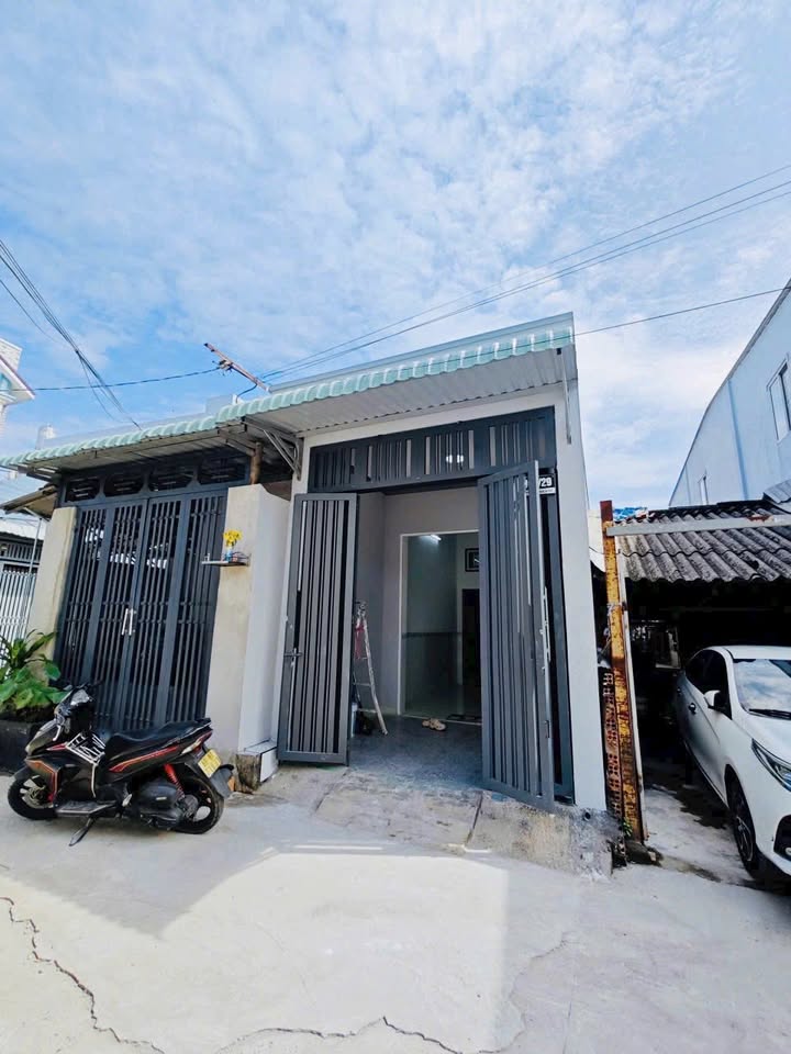 Nhà trệt 2 mặt tiền hẻm 105 Trần Quang Diệu, 39m² giá 1.69 tỷ - Cơ hội đầu tư tuyệt vời!