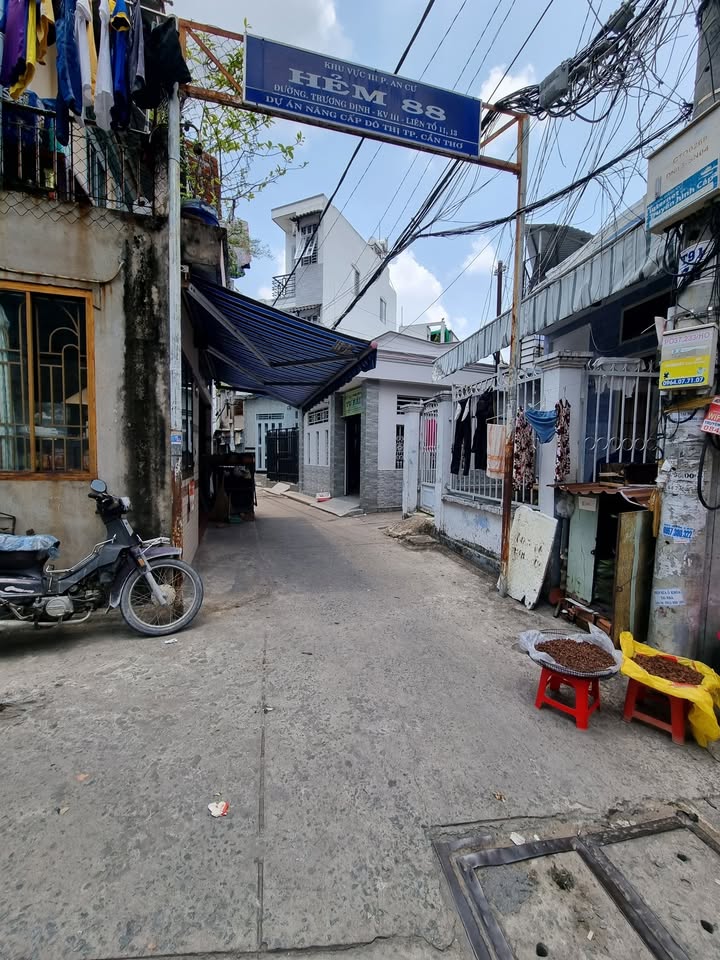 Nhà trệt lửng tại phường An Cư, quận Ninh Kiều 44m² giá 2.39 tỷ - Sổ hồng chính chủ!