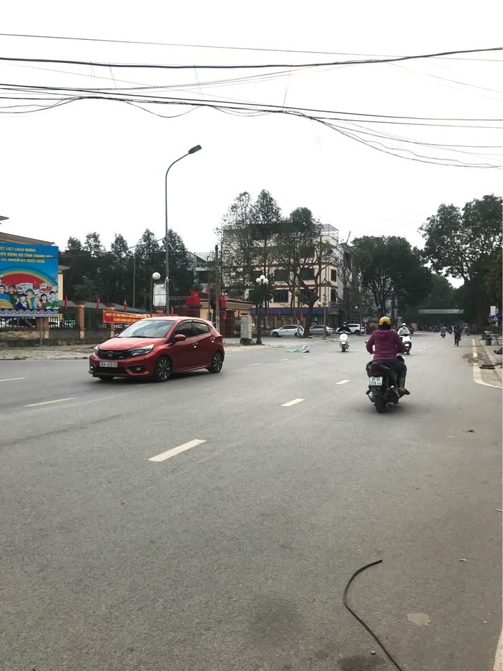 Đất nền kinh doanh mặt tiền 1905 Nam Ngạn, 90m² chỉ 4 tỷ - Cơ hội đầu tư hiếm có!