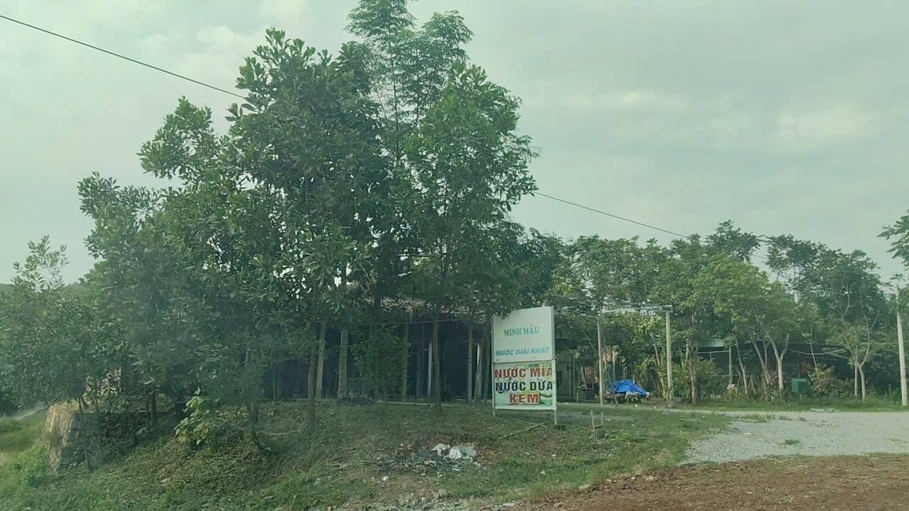 Đất nền Lạc Lương, Yên Thủy 160m² giá 300 triệu - Đầu tư sinh lời mạnh!