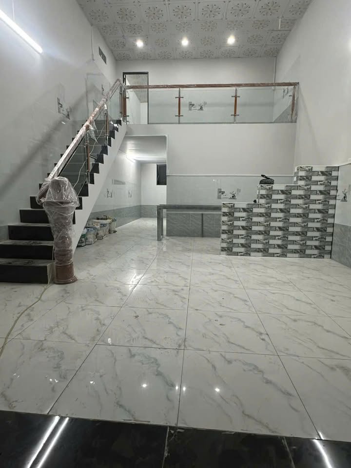 Nhà cấp 4 Nhơn Trạch 75m² giá 900 triệu - Dân cư đông đúc, ô tô vào tận nhà!