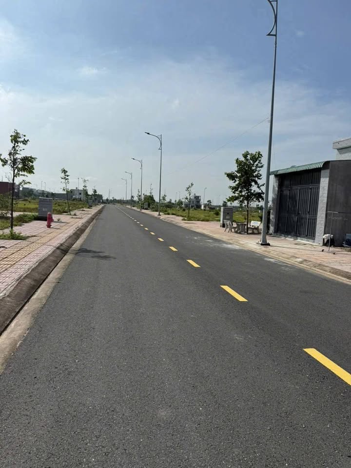 Đất tái định cư xã Phước An 100m² giá chỉ 2.3 tỷ - Đầu tư sinh lời ngay!