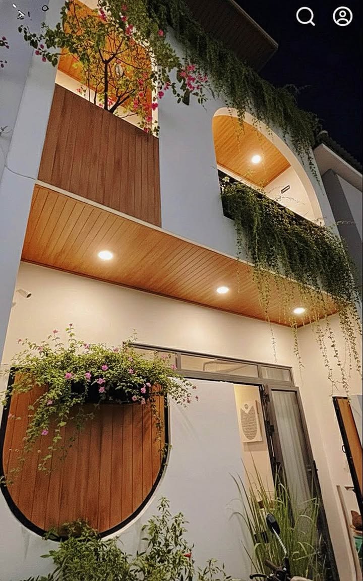 Nhà riêng tư Tiểu La, Hải Châu, 50m² giá 5.8 tỷ - Full nội thất cao cấp!