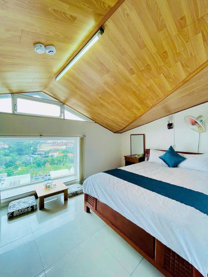 Cho thuê khách sạn mặt tiền Nam Kỳ Khởi Nghĩa 174m² giá 150 triệu - Cơ hội đầu tư hấp dẫn!