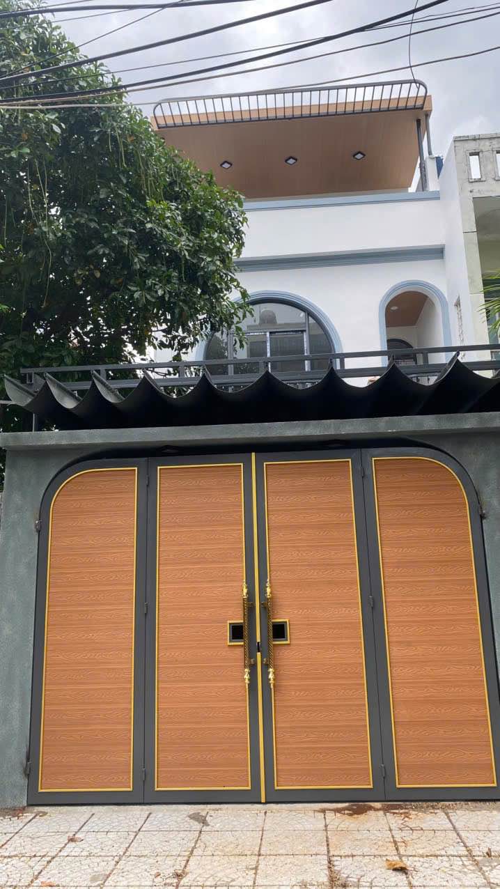 Nhà 3 tầng đường Hoàng Đình Ái, Hòa Xuân 120m² giá 7.65 tỷ - Full nội thất, vào ở ngay!