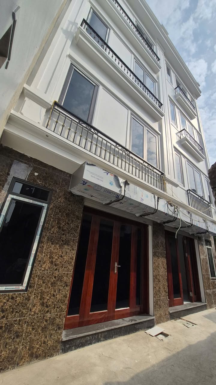 Shophouse Quốc Oai 45m² giá 4.2 tỷ - Đầu tư sinh lời ngay!