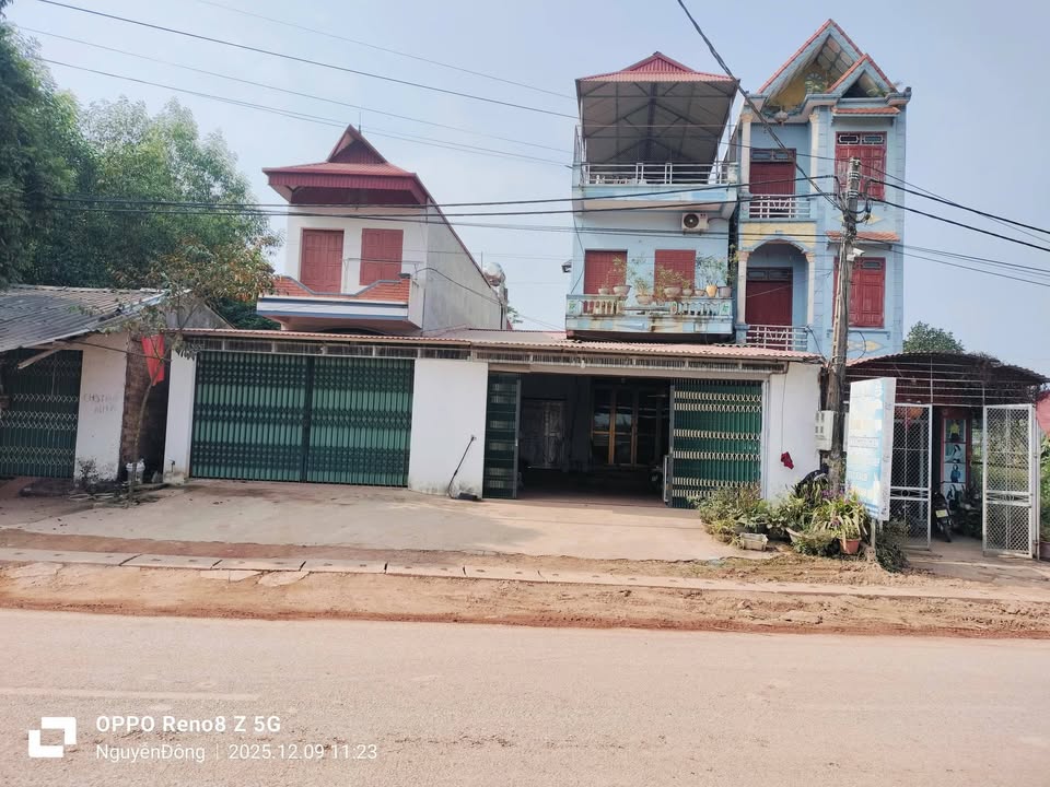 Bán đất tặng nhà 3 tầng tại Quốc lộ 17, Yên Thế, Bắc Giang - Giá chỉ 2 tỷ!