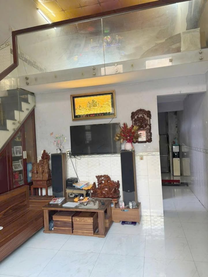 Nhà phố Tháp Đôi Quy Nhơn 46m² giá 1.97 tỷ - Đầy đủ nội thất, sẵn sàng vào ở!