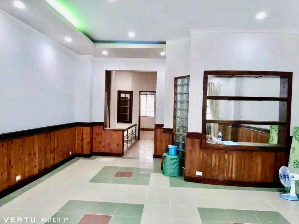 Nhà mặt tiền Lê Hồng Phong, Bảo Lộc 99m² giá 15 tỷ - Kinh doanh đắc địa!