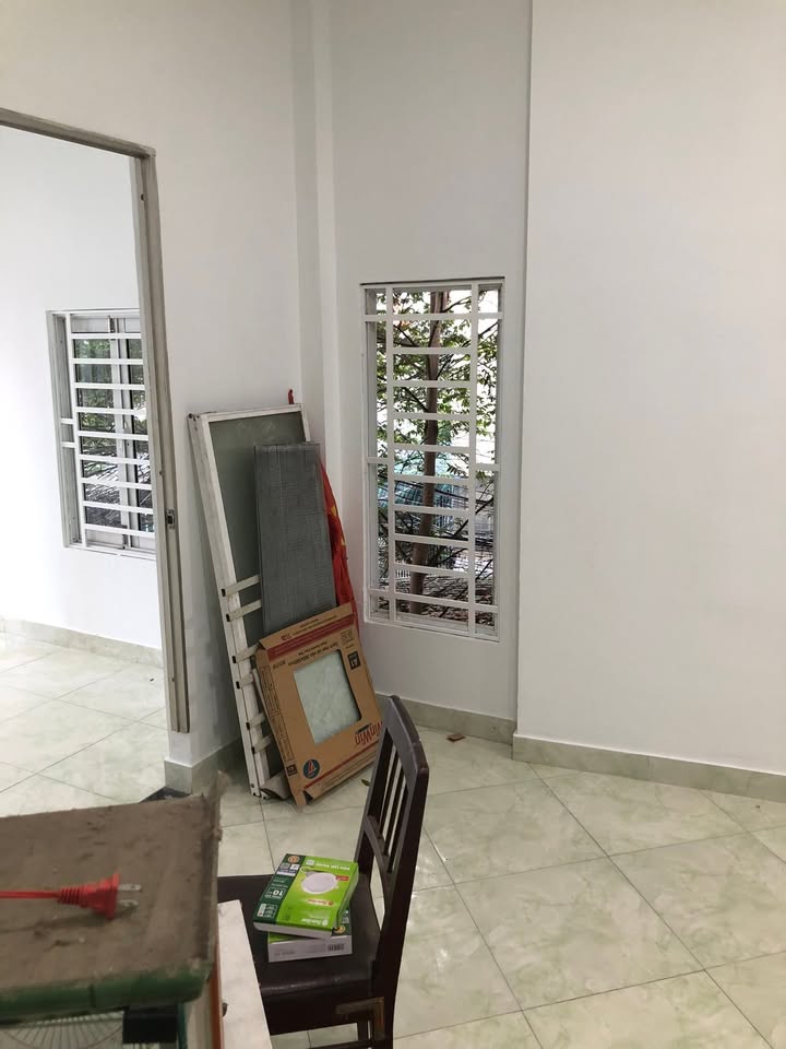 Nhà nguyên căn cho thuê tại Nha Trang 80m² giá 4.5 triệu - Khu vực an ninh!