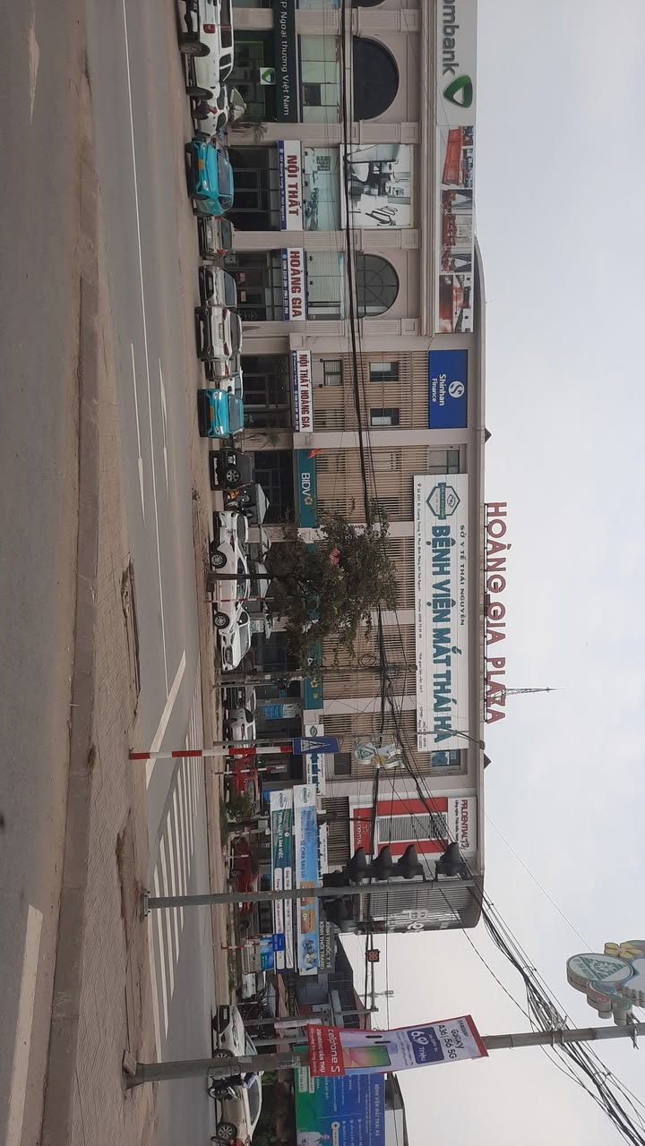 Bán gấp FrontHouse đường Quang Trung, Thái Nguyên 239m² - Đối diện Bệnh viện Mắt Thái Hà!