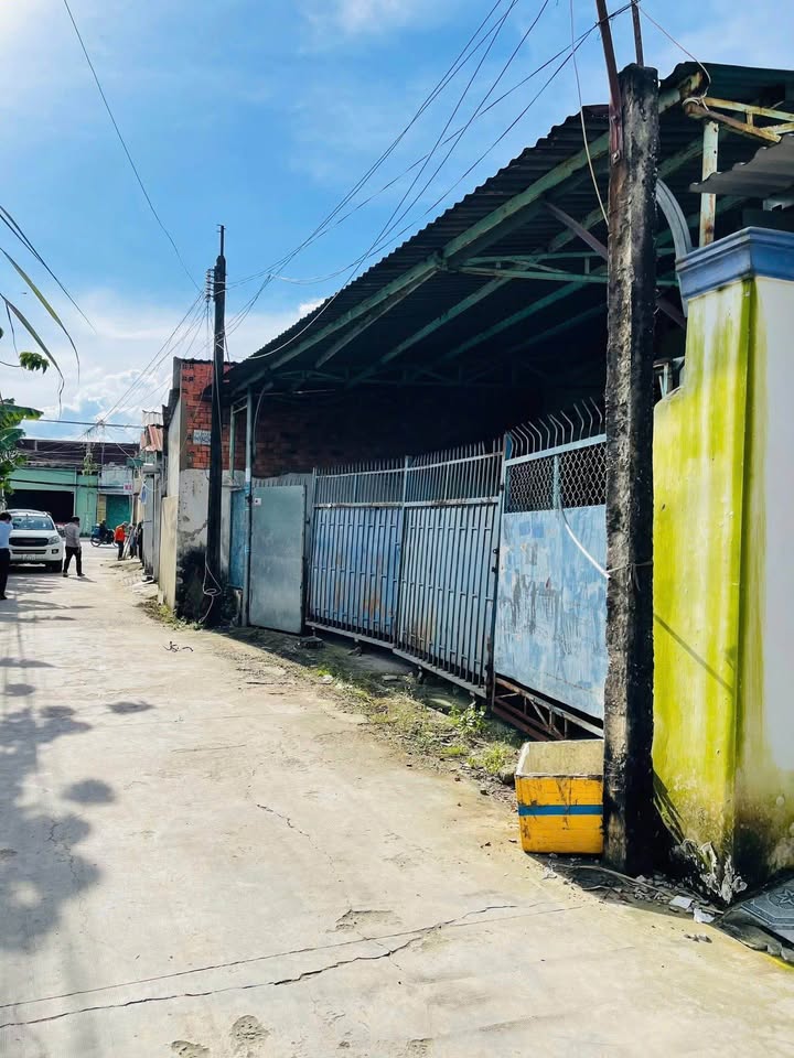 Nhà kho Phú Mỹ, Thủ Dầu Một - 259m² Mặt tiền 6m, Gần chợ và Trung tâm Thương mại