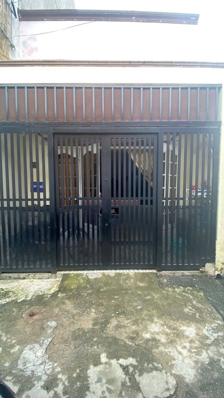 Nhà cấp 4 gác lửng 49.3m² hẻm 3m đường số 10 Phường Linh Xuân - Giá chỉ 3.6 tỷ!