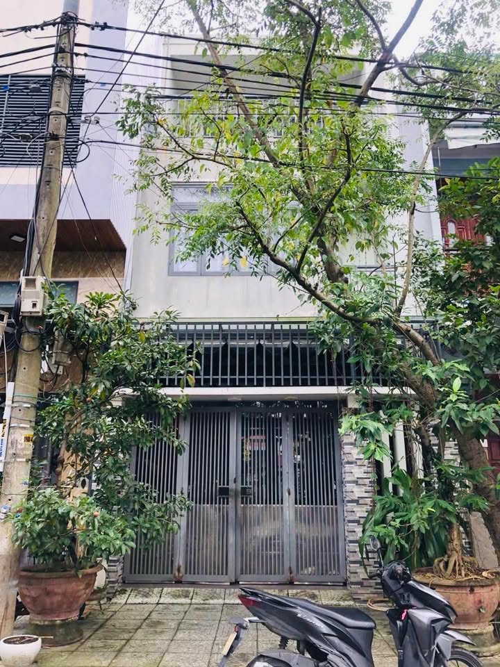 Nhà đẹp Cẩm Lệ Đà Nẵng 100m² giá 6.65 tỷ - Gần chợ Hòa Xuân, trường học các cấp!