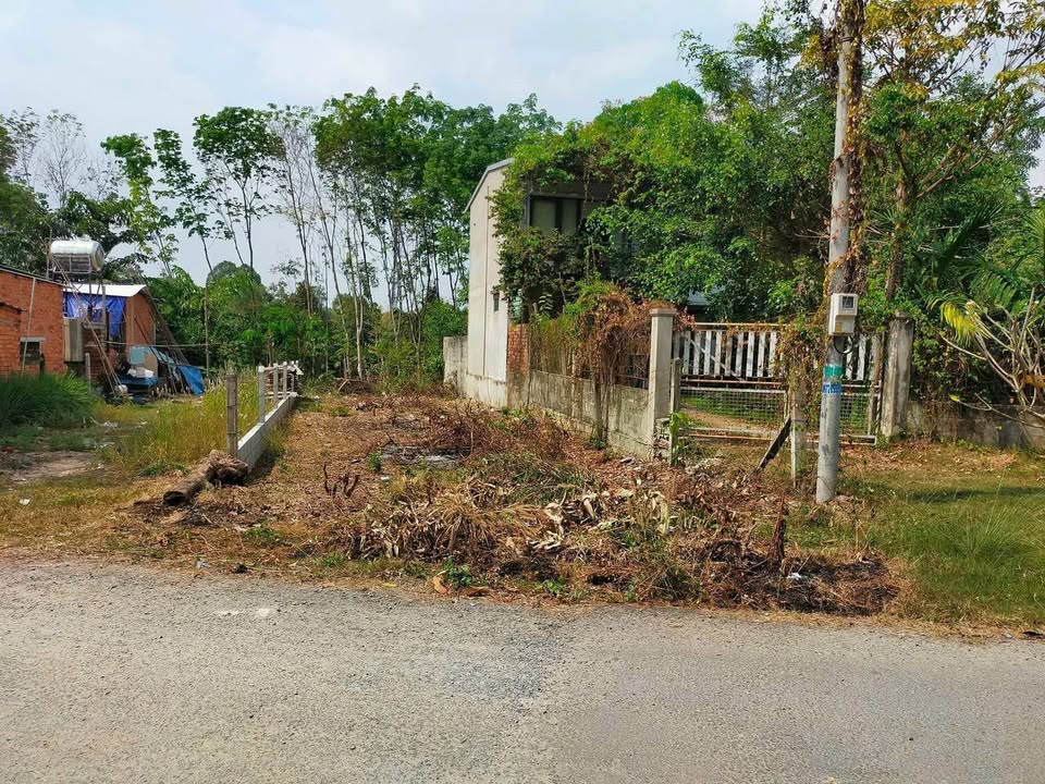 Đất nền 150m² xã Nhuận Đức, Củ Chi giá 750 triệu - Sổ đỏ chính chủ, bán gấp!