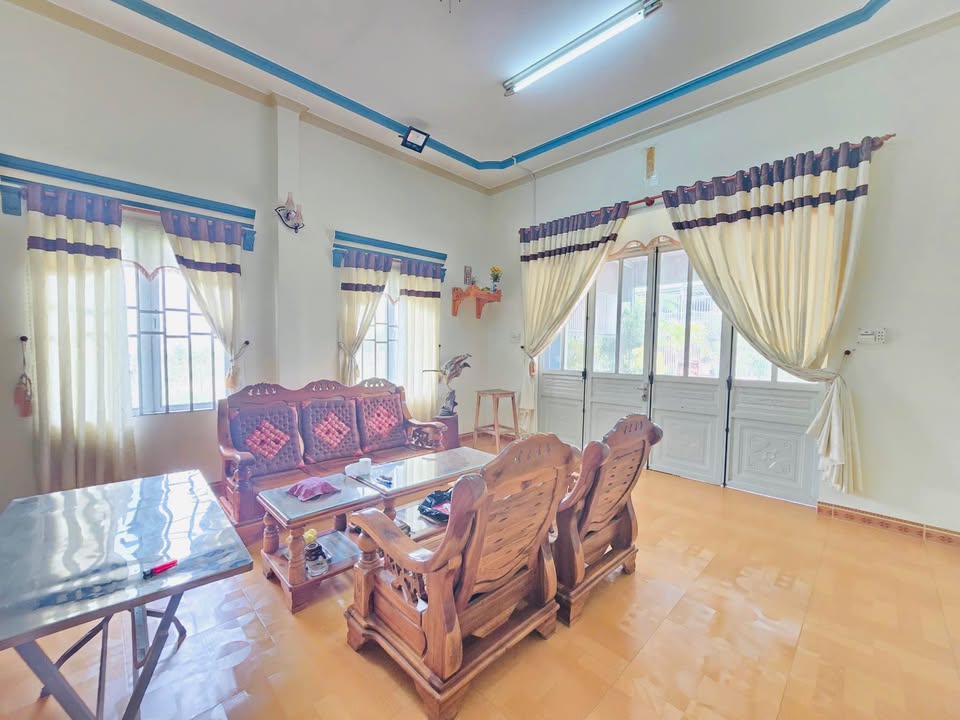 Đất nền 1,1 sào trung tâm thị trấn Liên Nghĩa 20 tỷ - Khu vực sầm uất, tiện ích đầy đủ!