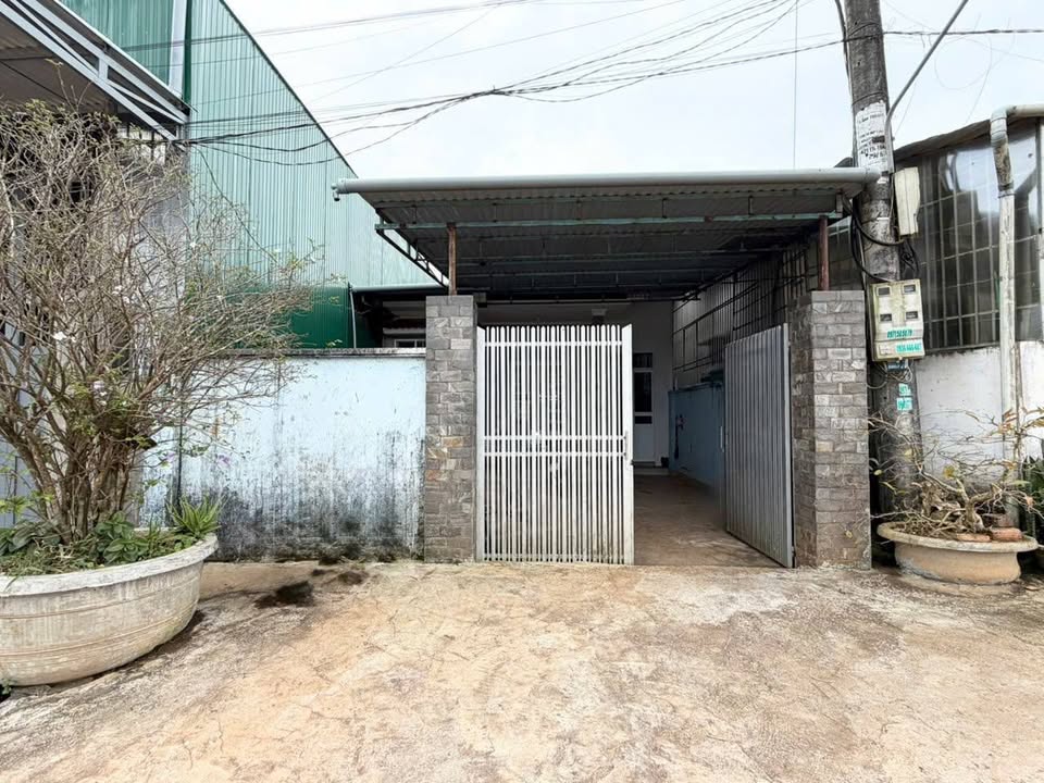 Nhà riêng Nguyễn Chí Thanh, Pleiku 70m² giá 1.5 tỷ - Tiện nghi đầy đủ!