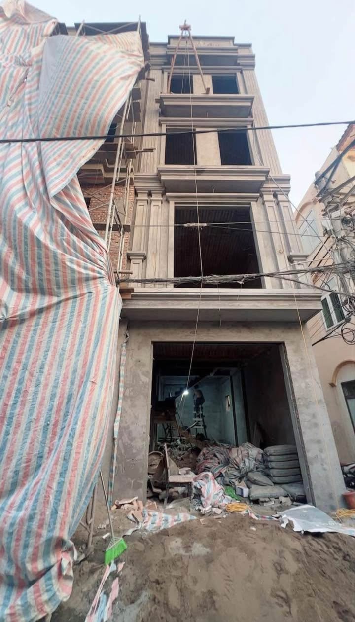 Nhà mới xây mặt ngõ Nguyễn Công Hòa 46m² giá 6 tỷ - Kinh doanh Spa, Nail ngay hôm nay!