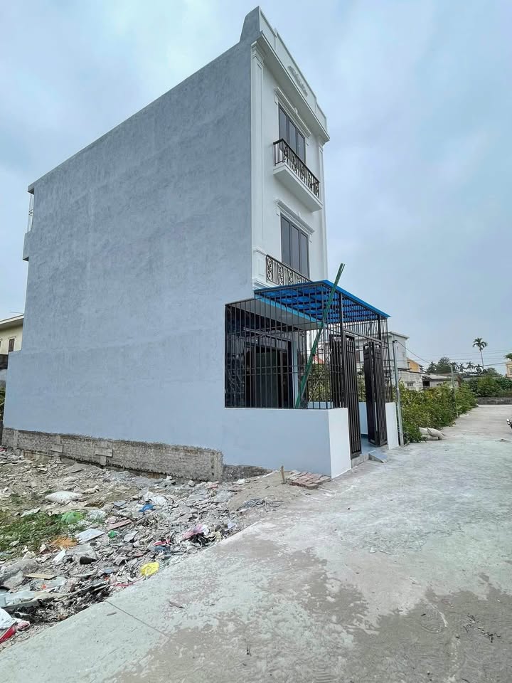 Nhà 3 tầng độc lập tại An Hải, Hải Phòng - Giá chỉ 2.78 tỷ - Sân cổng riêng