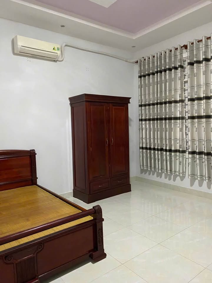 Nhà cho thuê đường Trương Công Định, Vũng Tàu 3PN giá 10,5 triệu - Nội thất cơ bản