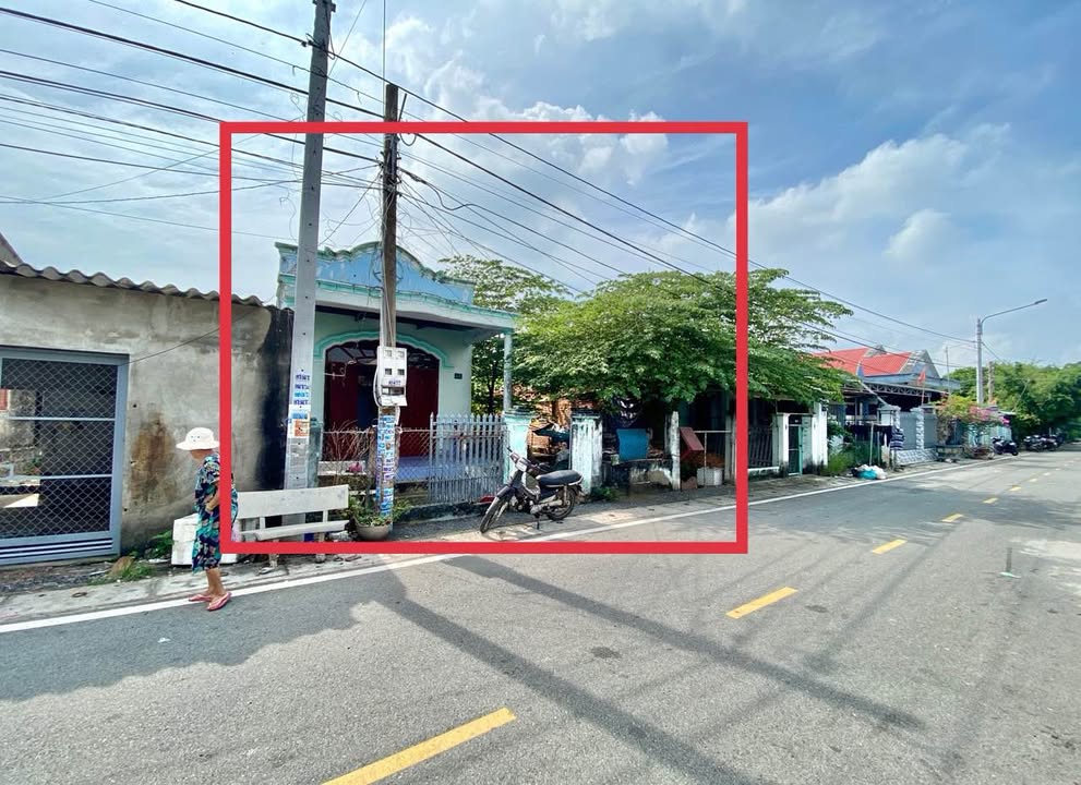 Nhà Lộc An 194m² giá 2.6 tỷ - Cách biển chỉ 800m, đầu tư sinh lời!